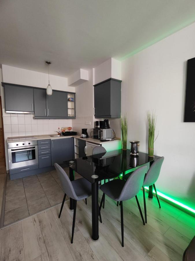 Dolce Vita Zafír apartman Budapeste Exterior foto